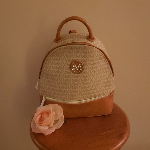 *NWT* MILAN Mini Backpack - Picture 2 of 5